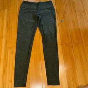 Scorpio Sol Light Green Leggings